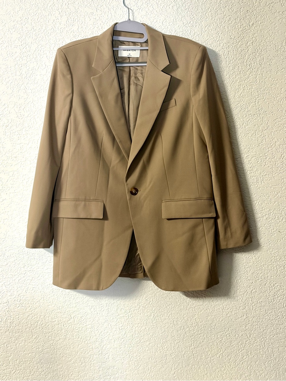 Babaton Aritzia Women’s Tan Single breasted Notch Lapel Blazer size XS
